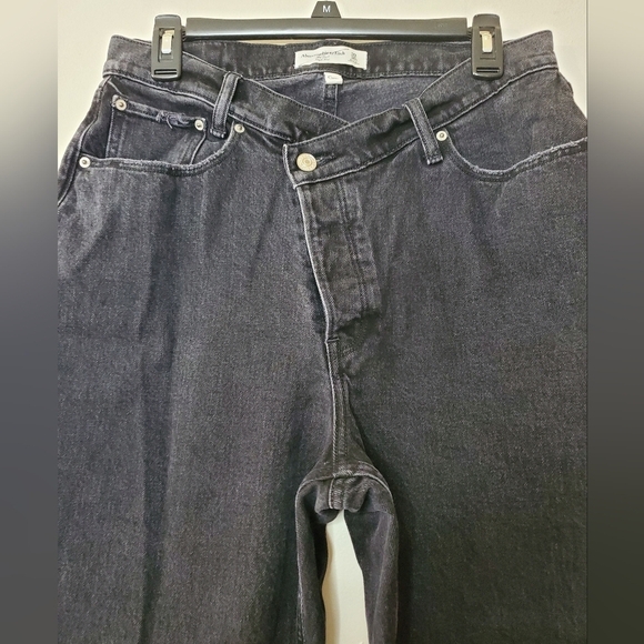 Womens Abercrombie & Fitch Curve Love The Dad Highrise Jeans Size 10 Short - Picture 4 of 12